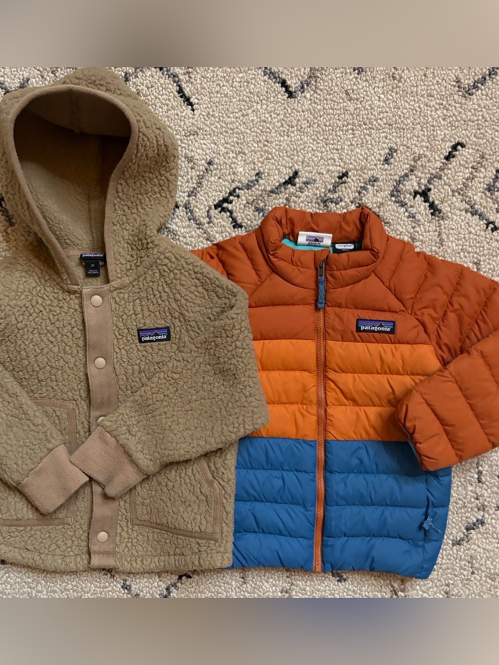Patagonia Kids Puffer Jacket & Tan Sherpa Hoodie (3T)